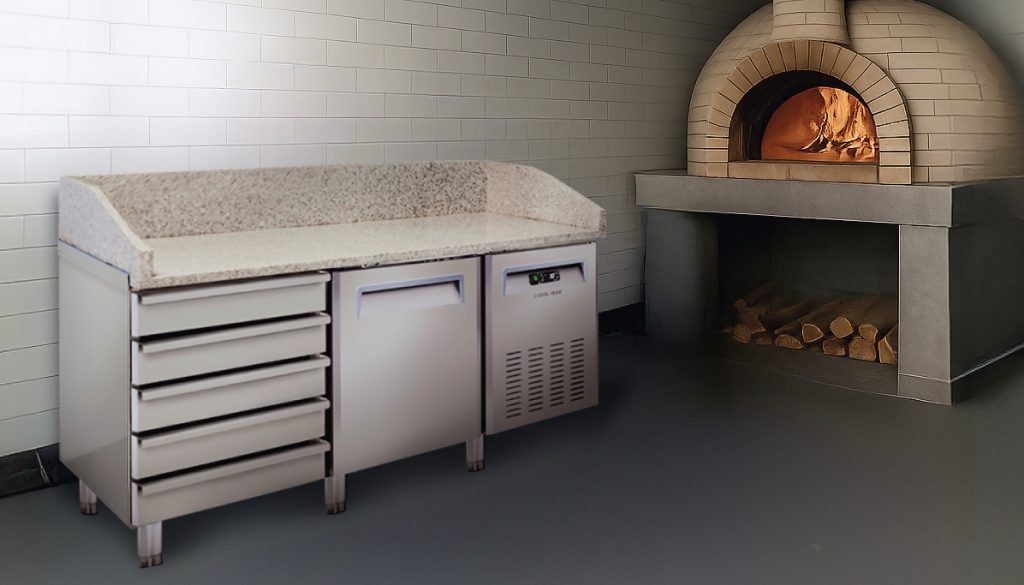 QZ 20 - Tavolo per PIZZA refrigerato per vassoi 600x400mm